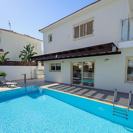 Pernera Holiday Villa 015 プロタラス エクステリア 写真