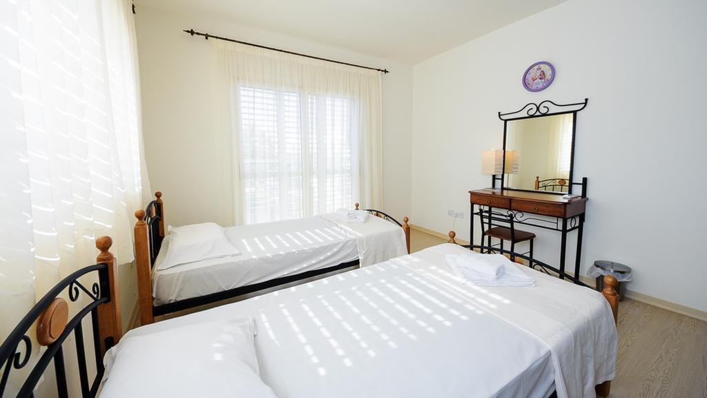 Pernera Holiday Villa 015 プロタラス エクステリア 写真