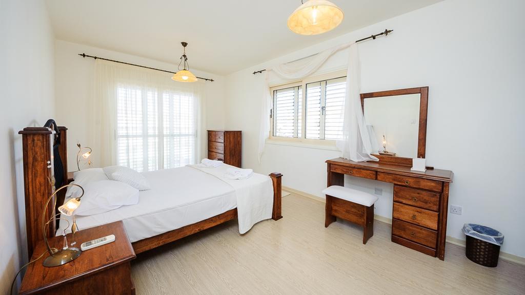Pernera Holiday Villa 015 プロタラス 部屋 写真